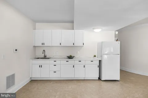 $1,499,000 | 10 Peter Hurd Way, Marlton, NJ 08053