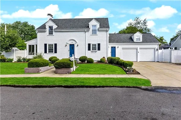 $479,000 | 64 Julia Street, Cranston, RI 02910