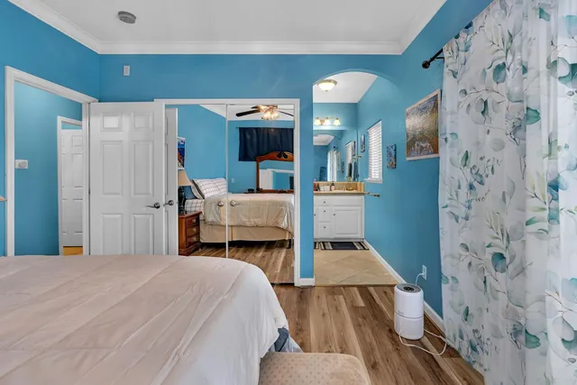 $379,999 | 805 El Tesoro Lane, Los Banos, CA 93635