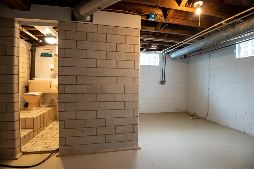 105 Donation Road Greenville, PA 16125 - Photo 13 of 19 Lower level bathroom.
