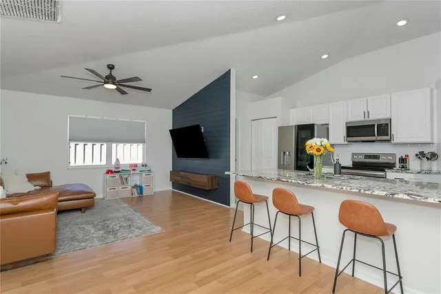 $449,000 | 6647 68th Street East, Bradenton, FL 34203