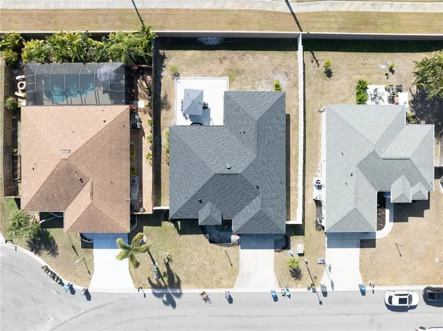 $449,000 | 6647 68th Street East, Bradenton, FL 34203