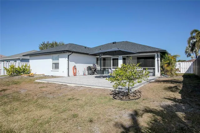 $449,000 | 6647 68th Street East, Bradenton, FL 34203