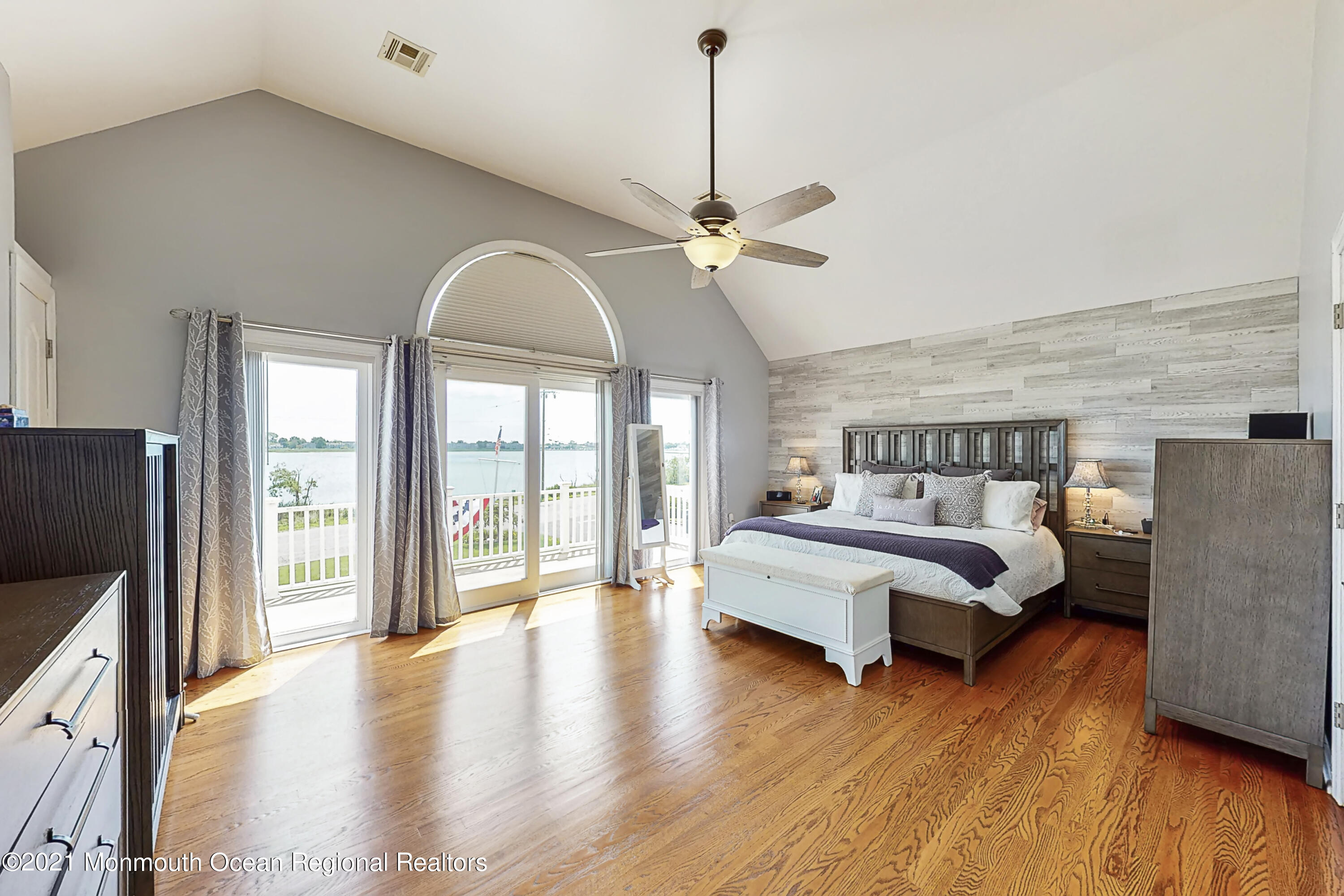 231 South Riverside Drive Neptune Township, NJ 07753 - Photo 13 of 33 Master Bedroom
