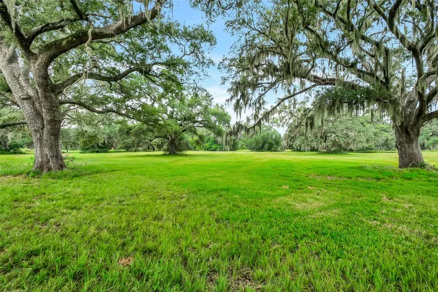 $80,000 | 730-736 Rancho Chico Court, Angleton, TX 77515