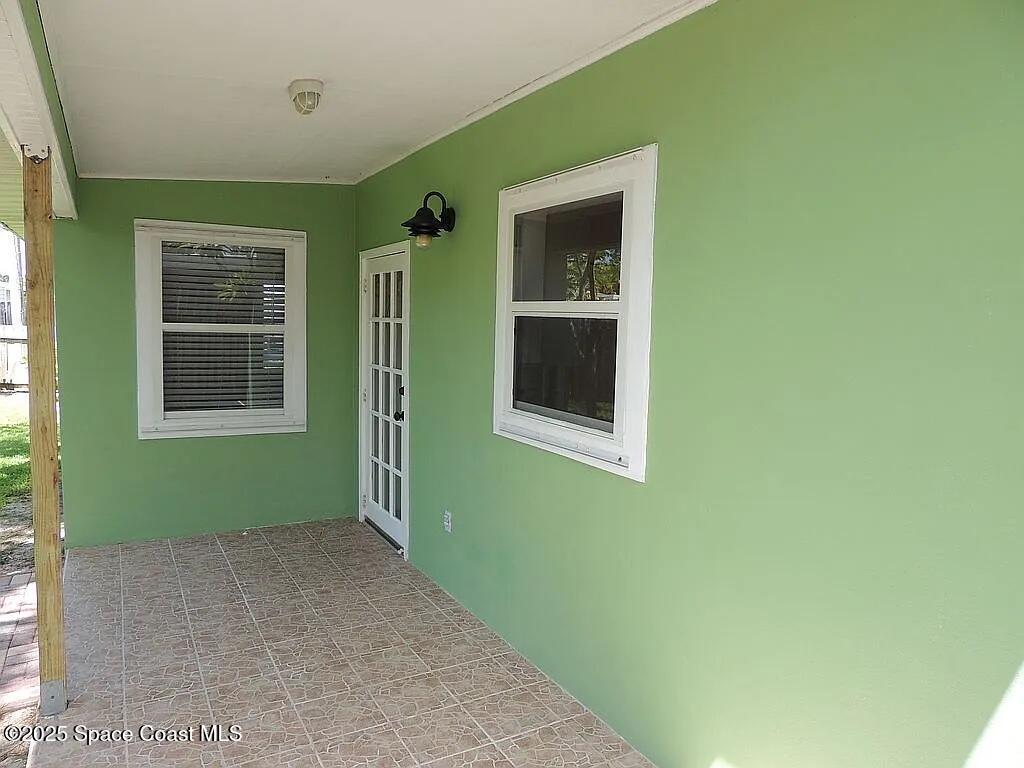 206 4th Avenue Indialantic, FL 32903 - Photo 9 of 43