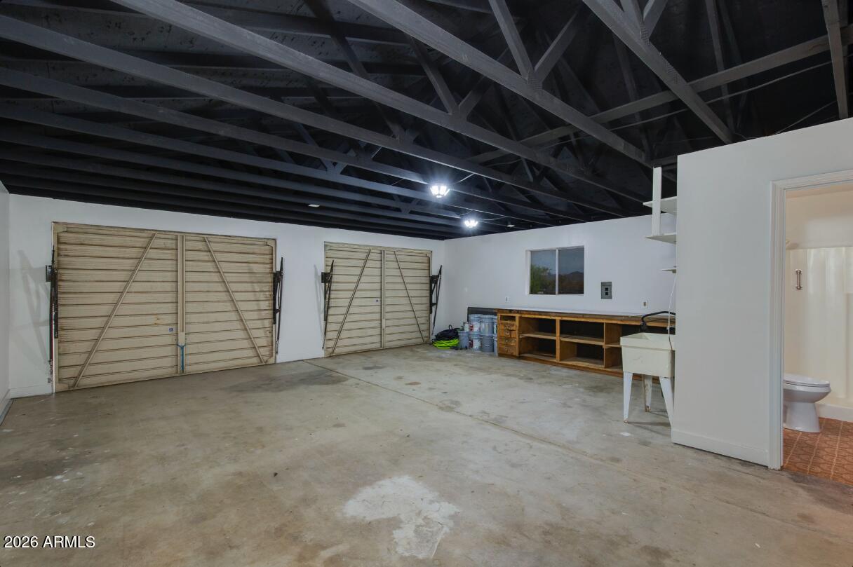 7101 North Perryville Road Waddell, AZ 85355 - Photo 41 of 66 7101 N Perryville detached garage interi