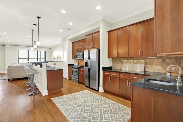 $485,000 | 358 Island Drive, Unit 105, Memphis, TN 38103