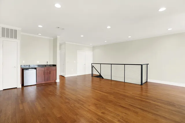 $485,000 | 358 Island Drive, Unit 105, Memphis, TN 38103