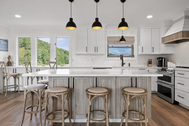 $1,500,000 | 272 Russell Lane, Spring City, TN 37381