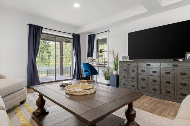 $1,500,000 | 272 Russell Lane, Spring City, TN 37381