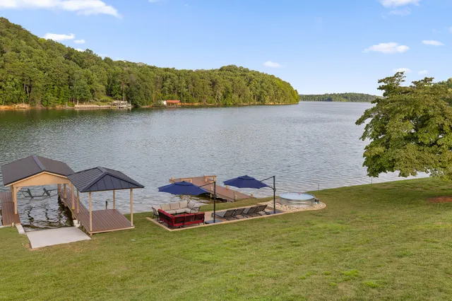 $1,500,000 | 272 Russell Lane, Spring City, TN 37381