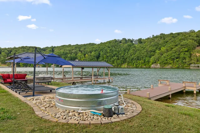 $1,500,000 | 272 Russell Lane, Spring City, TN 37381