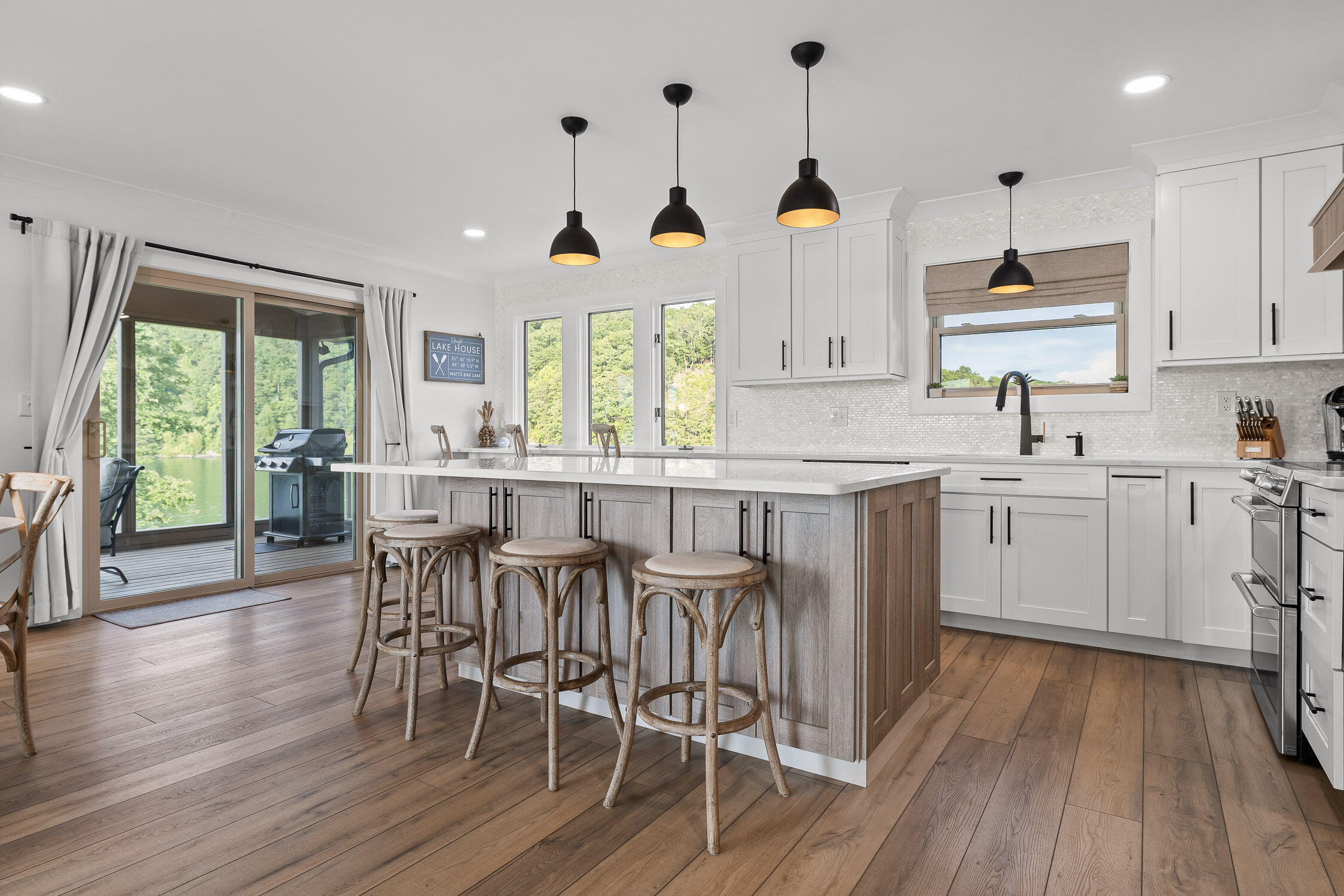 272 Russell Lane Spring City, TN 37381 - Photo 5 of 74 014-Russell-13