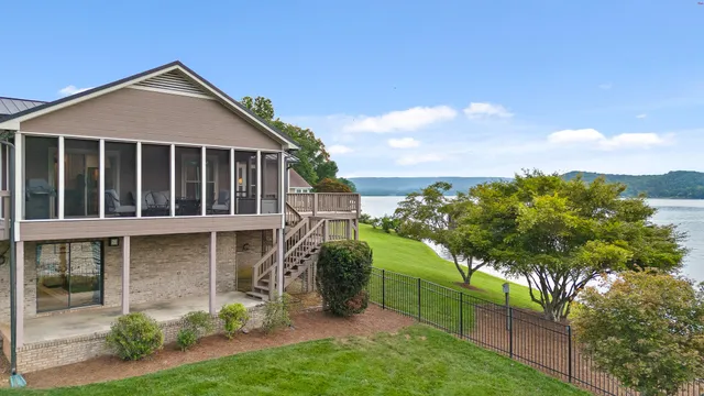 $1,500,000 | 272 Russell Lane, Spring City, TN 37381