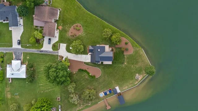 $1,500,000 | 272 Russell Lane, Spring City, TN 37381