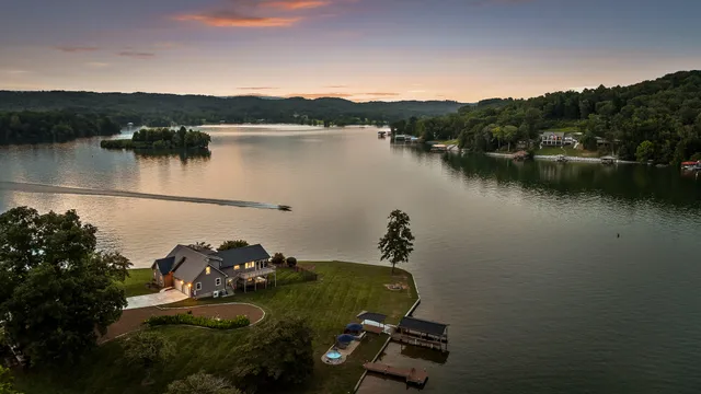 $1,500,000 | 272 Russell Lane, Spring City, TN 37381