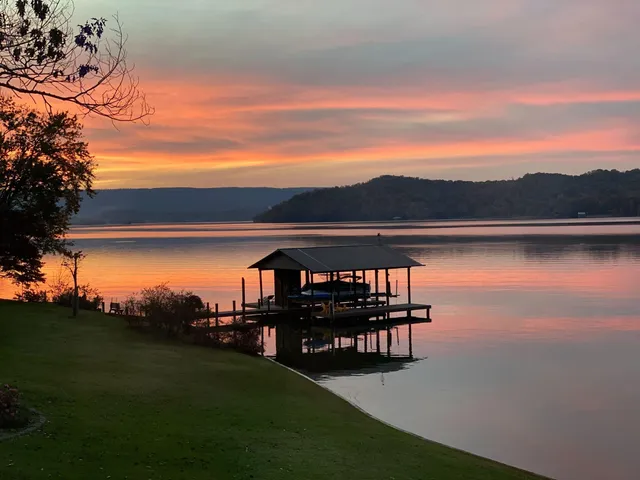 $1,500,000 | 272 Russell Lane, Spring City, TN 37381