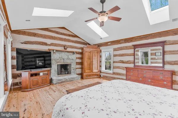 $1,499,000 | 1307 Tulip Poplar Lane, Vienna, VA 22182