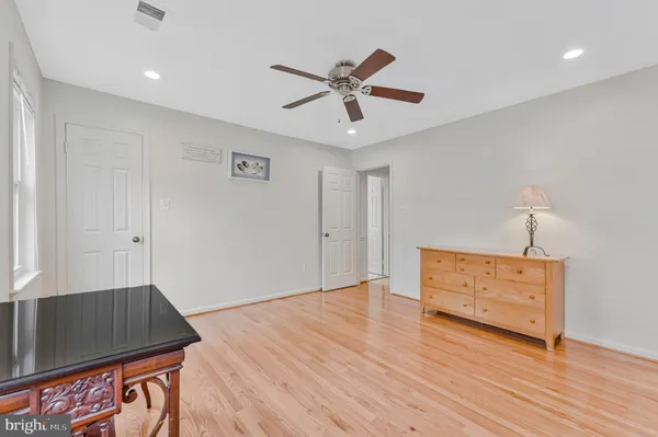 $1,499,000 | 1307 Tulip Poplar Lane, Vienna, VA 22182