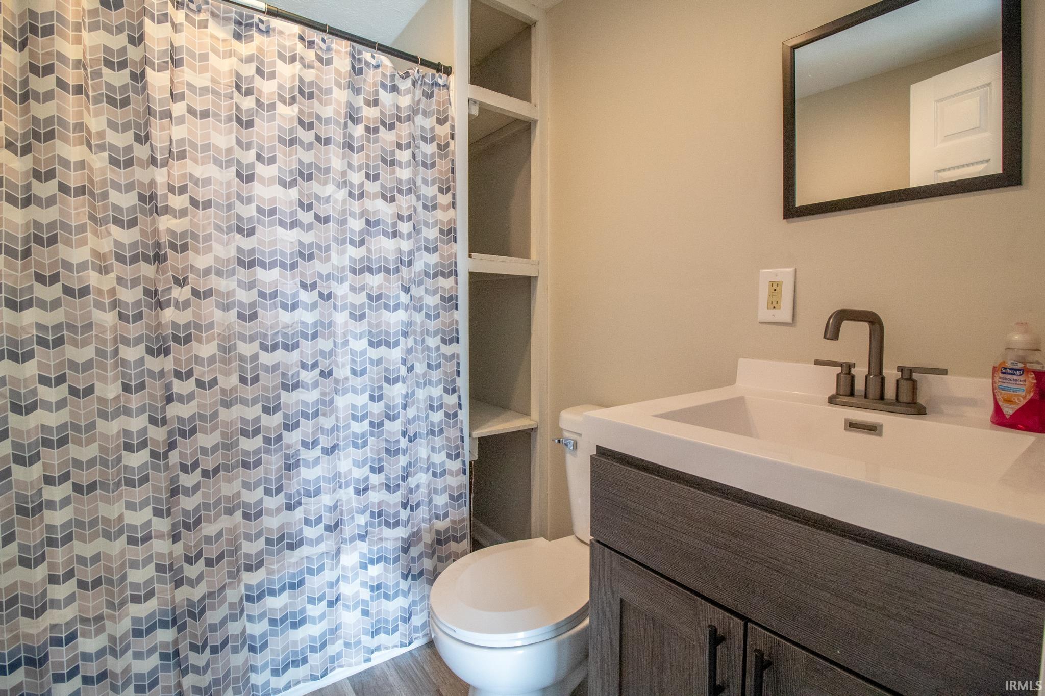 2512 South Walnut Street Yorktown, IN 47396 - Photo 12 of 23