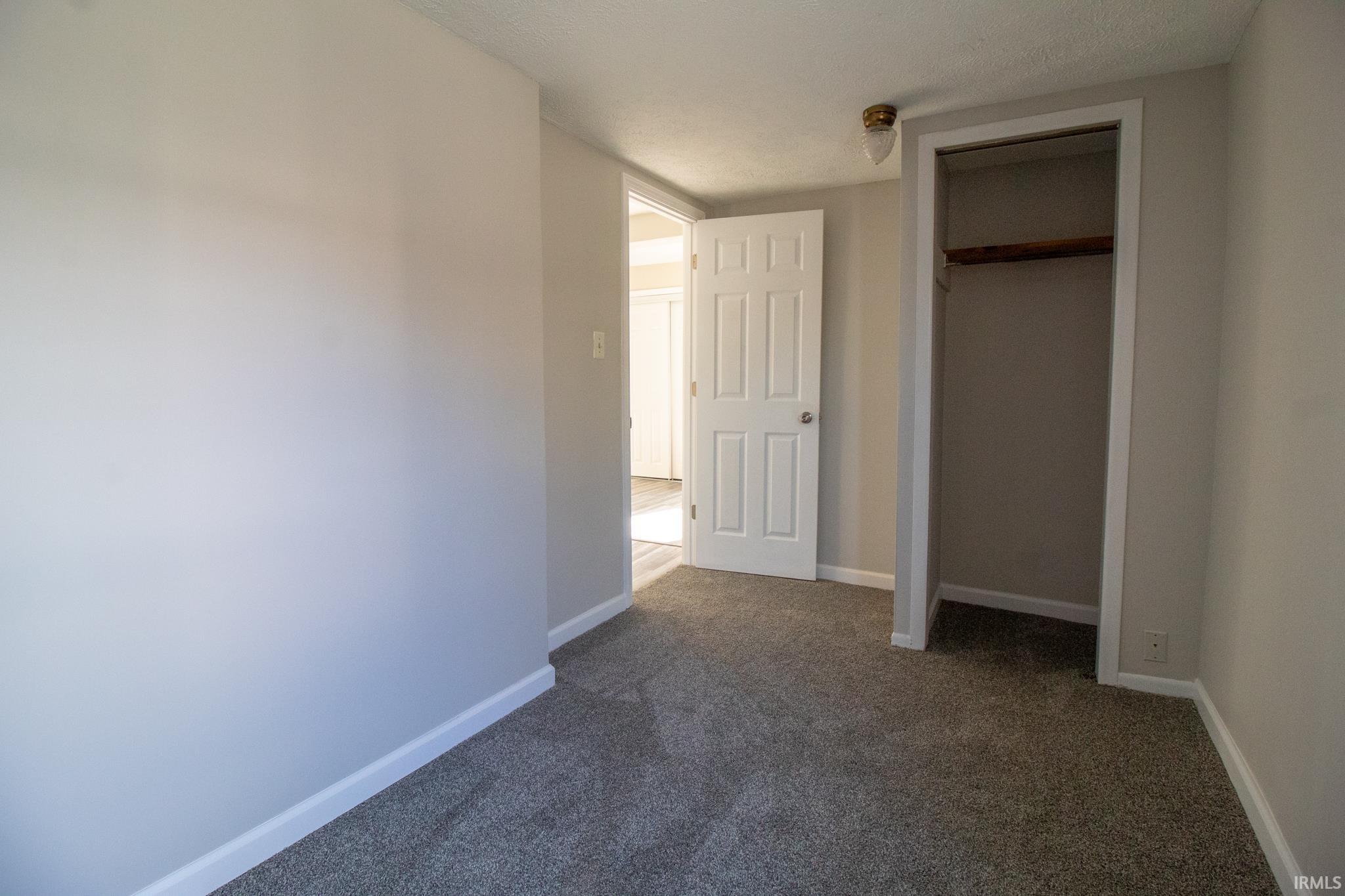 2512 South Walnut Street Yorktown, IN 47396 - Photo 15 of 23