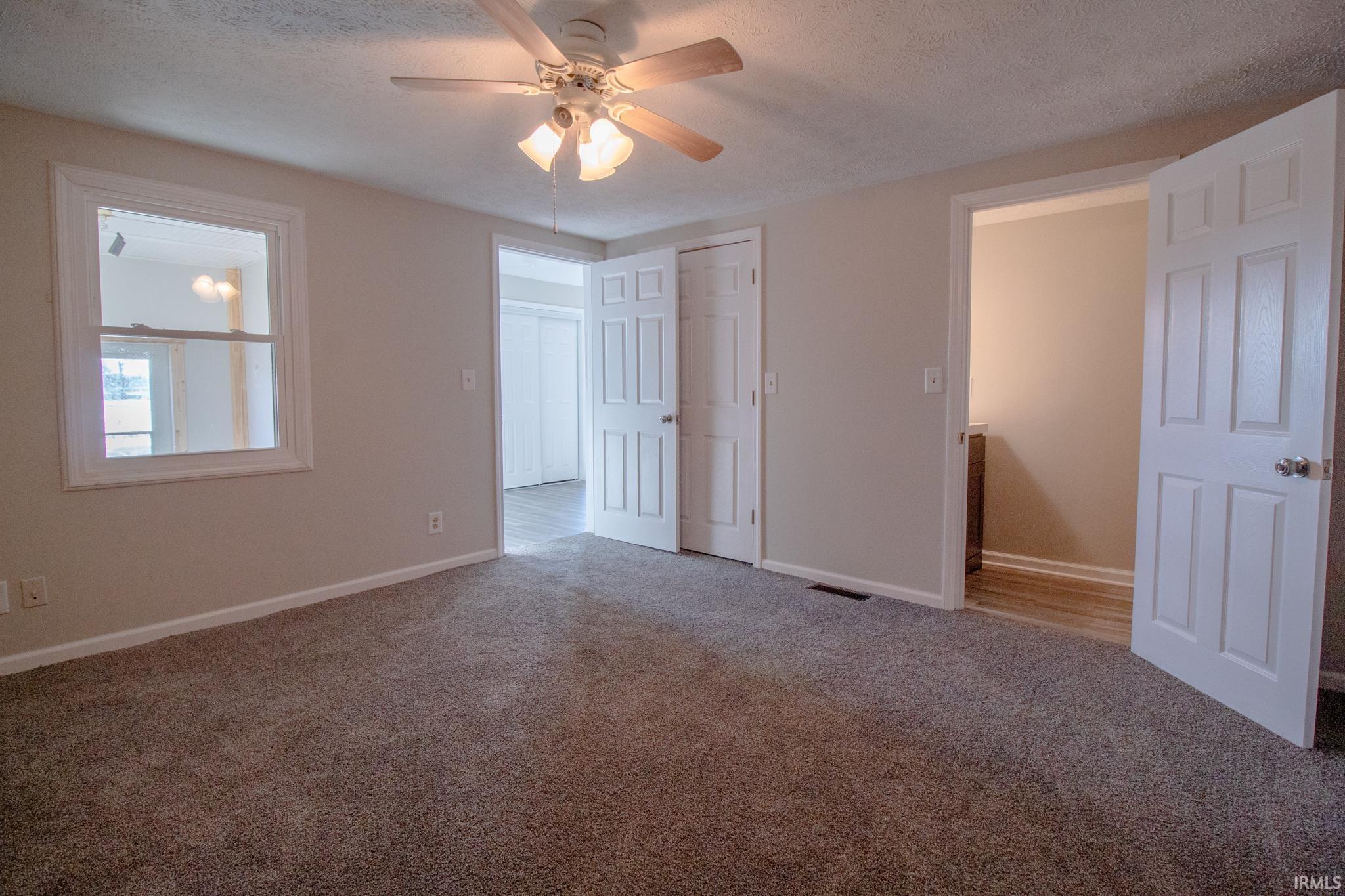 2512 South Walnut Street Yorktown, IN 47396 - Photo 18 of 23