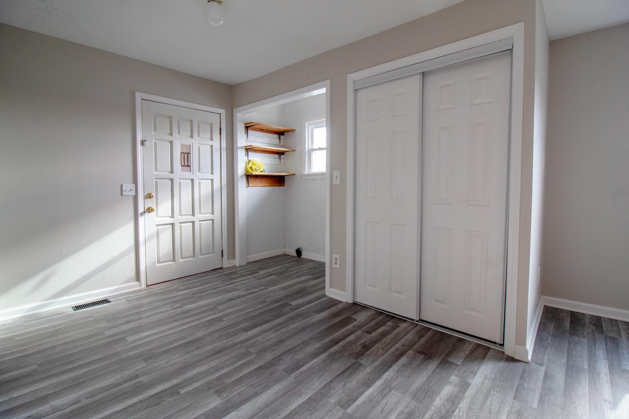 2512 South Walnut Street Yorktown, IN 47396 - Photo 19 of 23