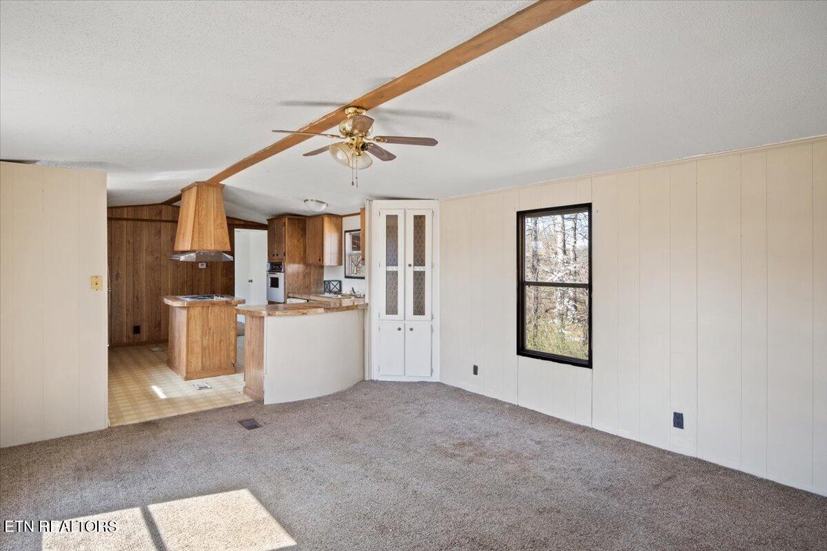 2906 New Blockhouse Road Maryville, TN 37803 - Photo 5 of 22 04-Living Room