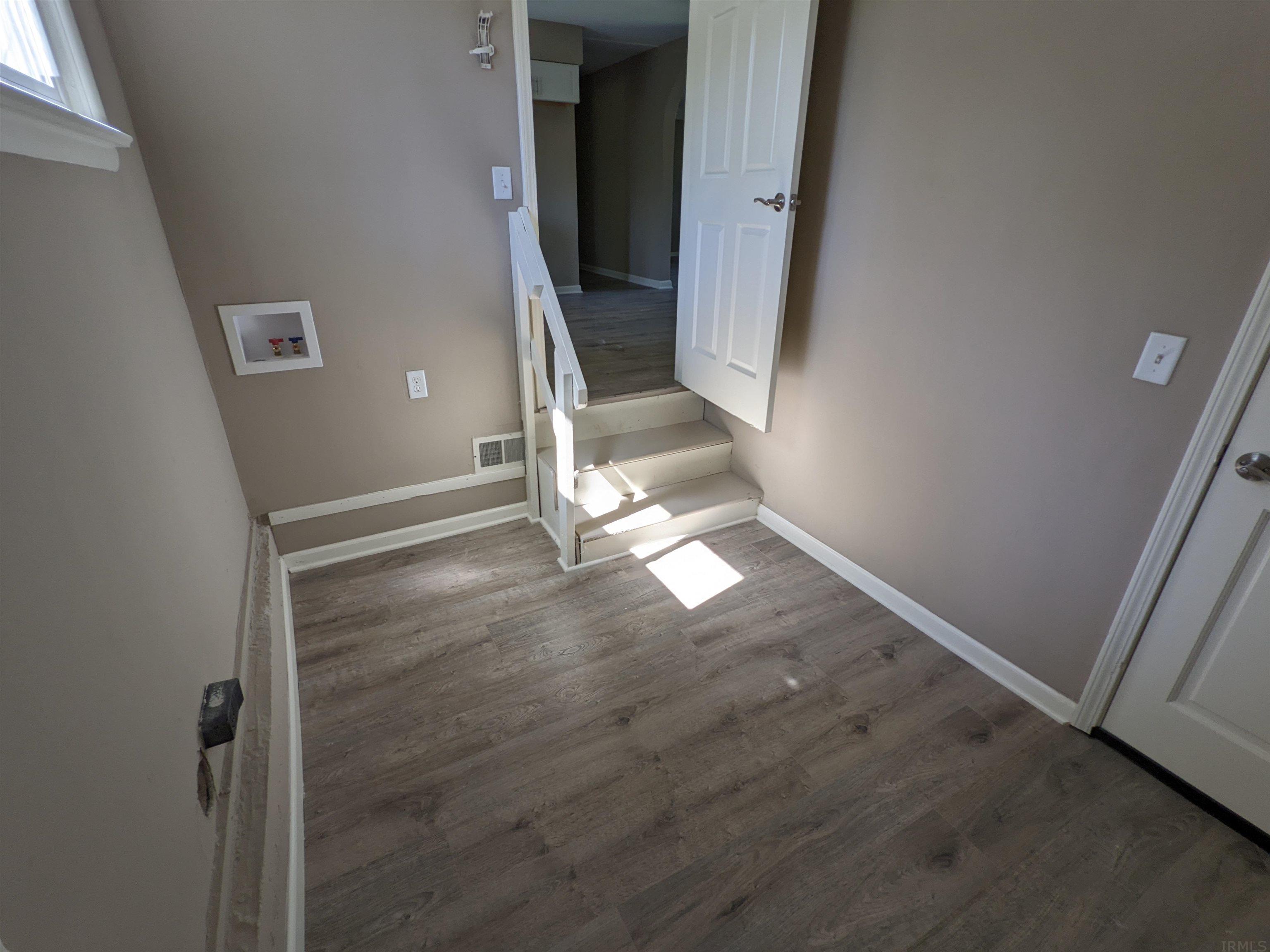 3865 Westlane Road Fort Wayne, IN 46815 - Photo 15 of 18 Gallery Image 15