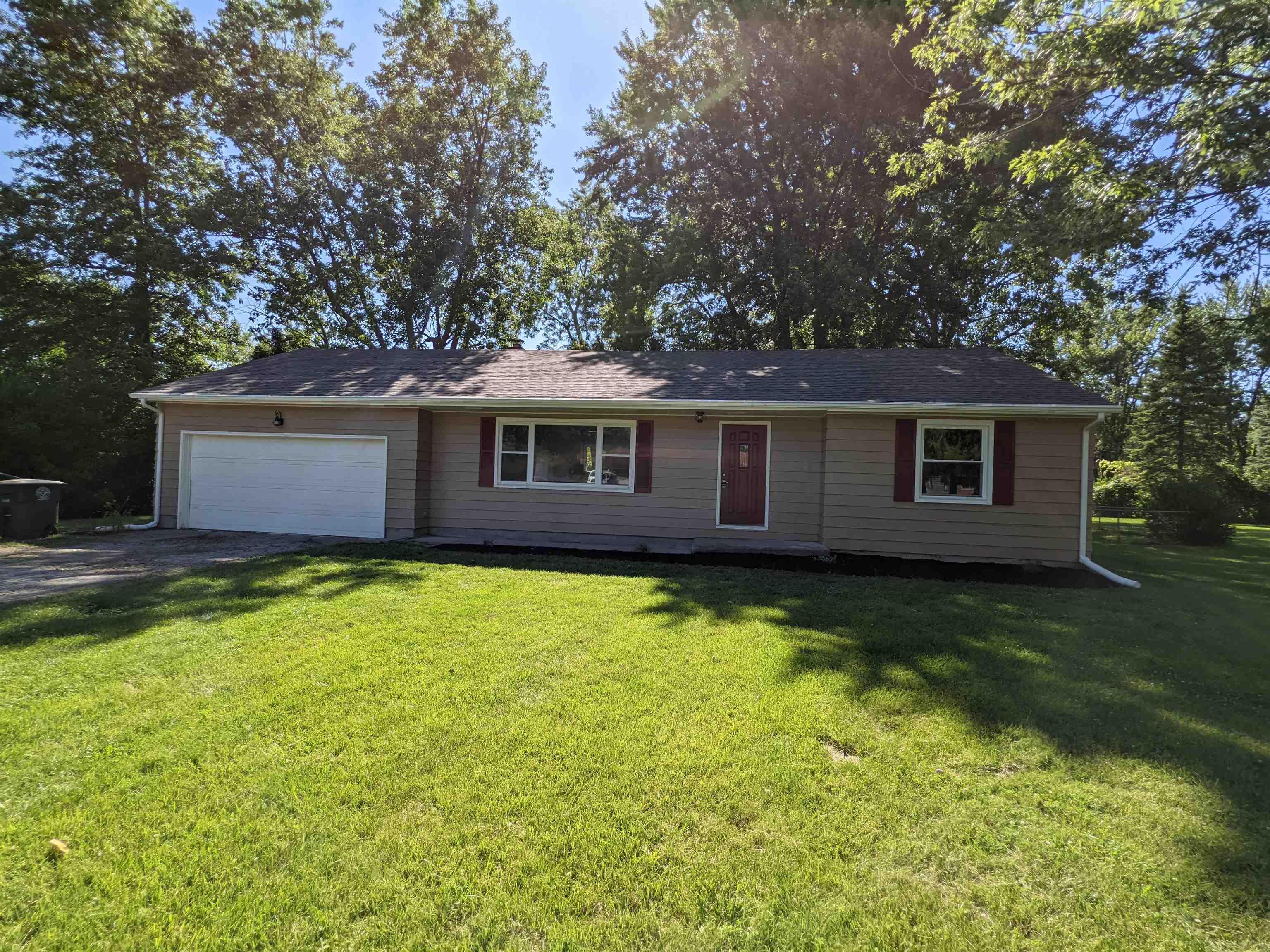 3865 Westlane Road Fort Wayne, IN 46815 - Photo 2 of 18 Gallery Image 2
