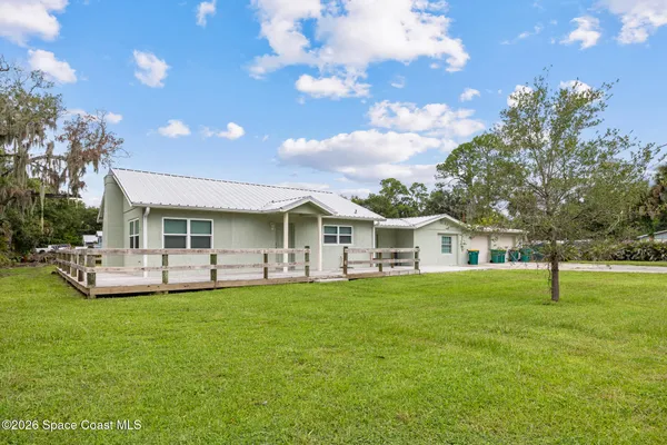 $2,000 | 483 Church Street, Unit A, Melbourne, FL 32904