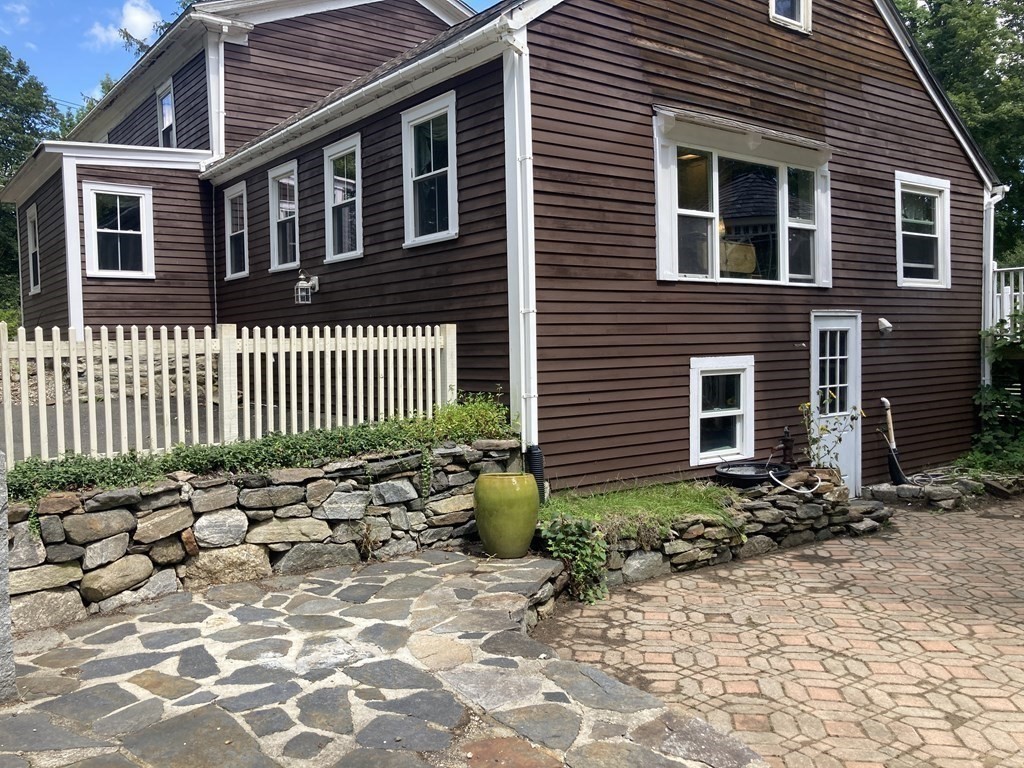 1561 Main Road Granville, MA 01034 - Photo 18 of 42