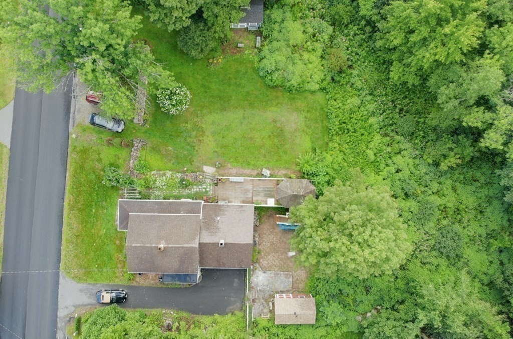 1561 Main Road Granville, MA 01034 - Photo 36 of 42