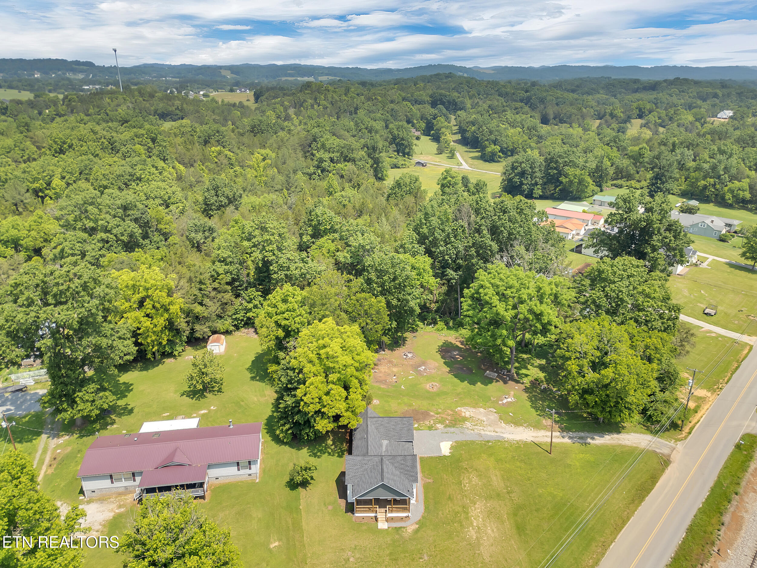 7915 Corryton Luttrell Road Corryton, TN 37721 - Photo 33 of 38 33_08