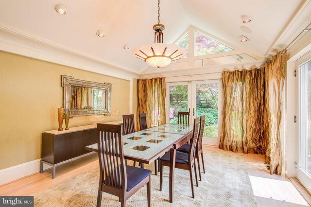 $1,525,000 | 5812 Rockmere Drive, Bethesda, MD 20816