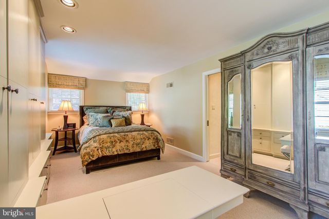 $1,525,000 | 5812 Rockmere Drive, Bethesda, MD 20816