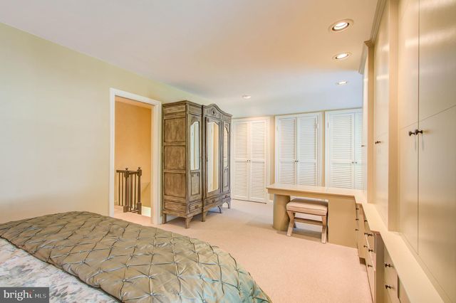 $1,525,000 | 5812 Rockmere Drive, Bethesda, MD 20816