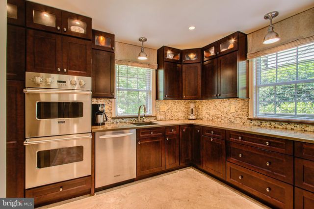 $1,525,000 | 5812 Rockmere Drive, Bethesda, MD 20816