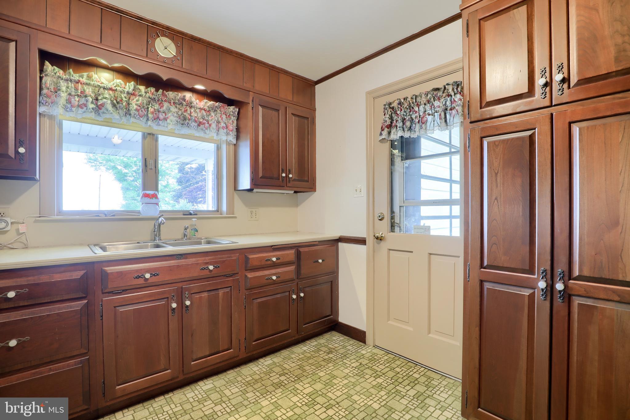203 West Ridge Road Elizabethtown, PA 17022 - Photo 15 of 39