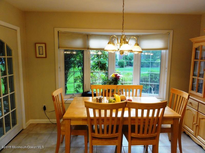 62 Applegate Road Freehold, NJ 07728 - Photo 3 of 10 DSC06662