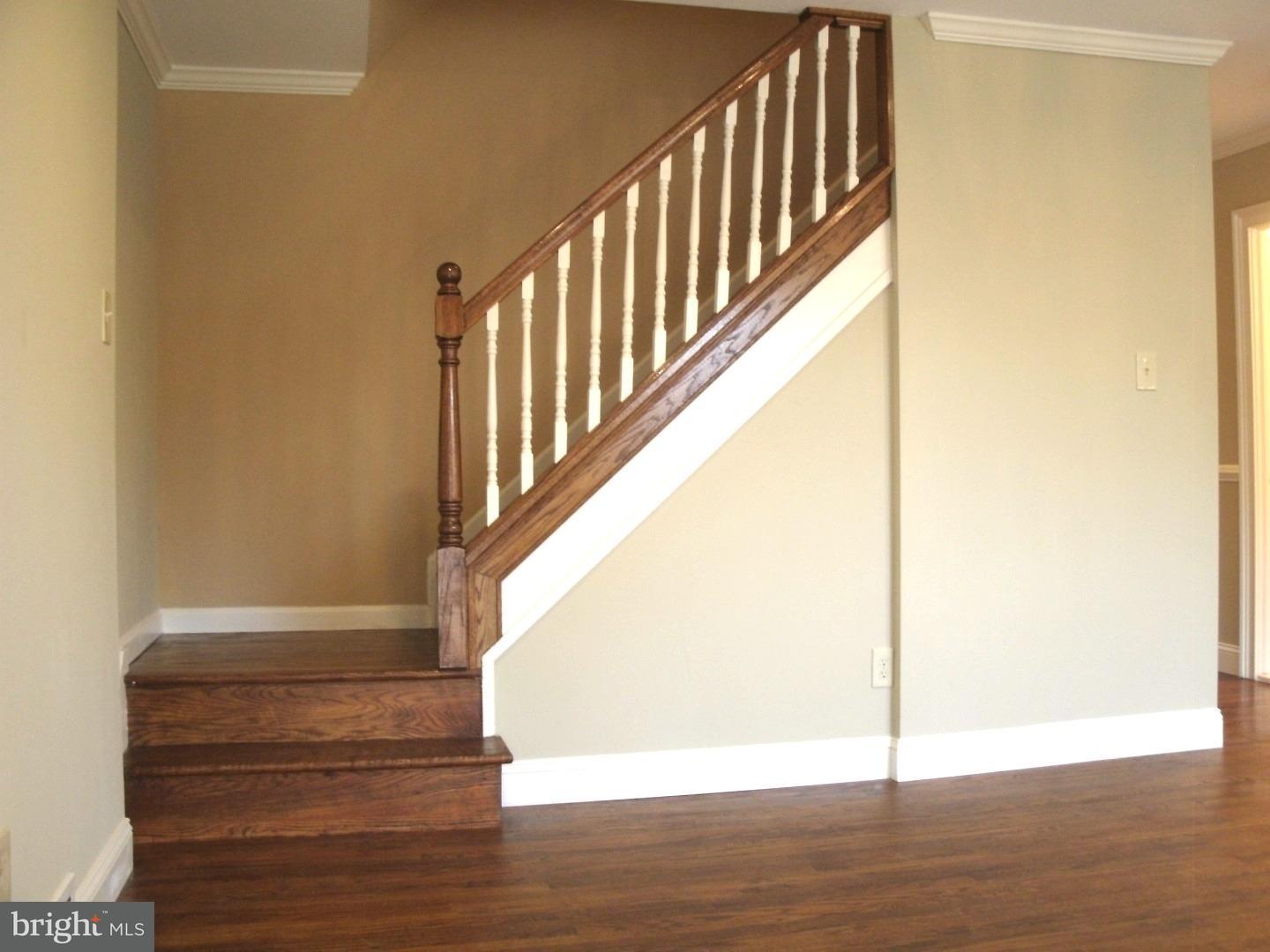 12407 Sweet Briar Road Philadelphia, PA 19154 - Photo 3 of 20