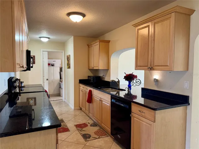 $499,000 | 5337 Colewood Place, Sarasota, FL 34232