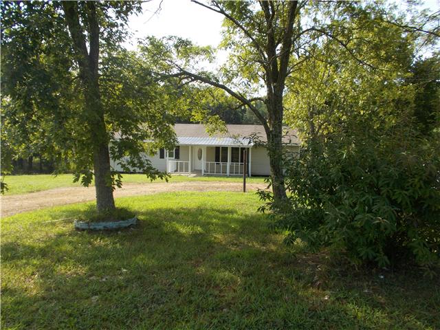9 Zinker Road, Unit 9 Lawrenceburg, TN 38464 - Photo 1 of 17 Outside view of home, sitting on 1+/-acres