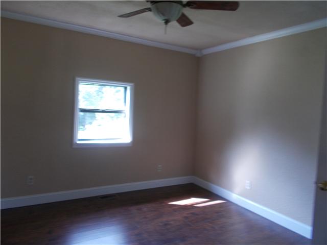 9 Zinker Road, Unit 9 Lawrenceburg, TN 38464 - Photo 12 of 17