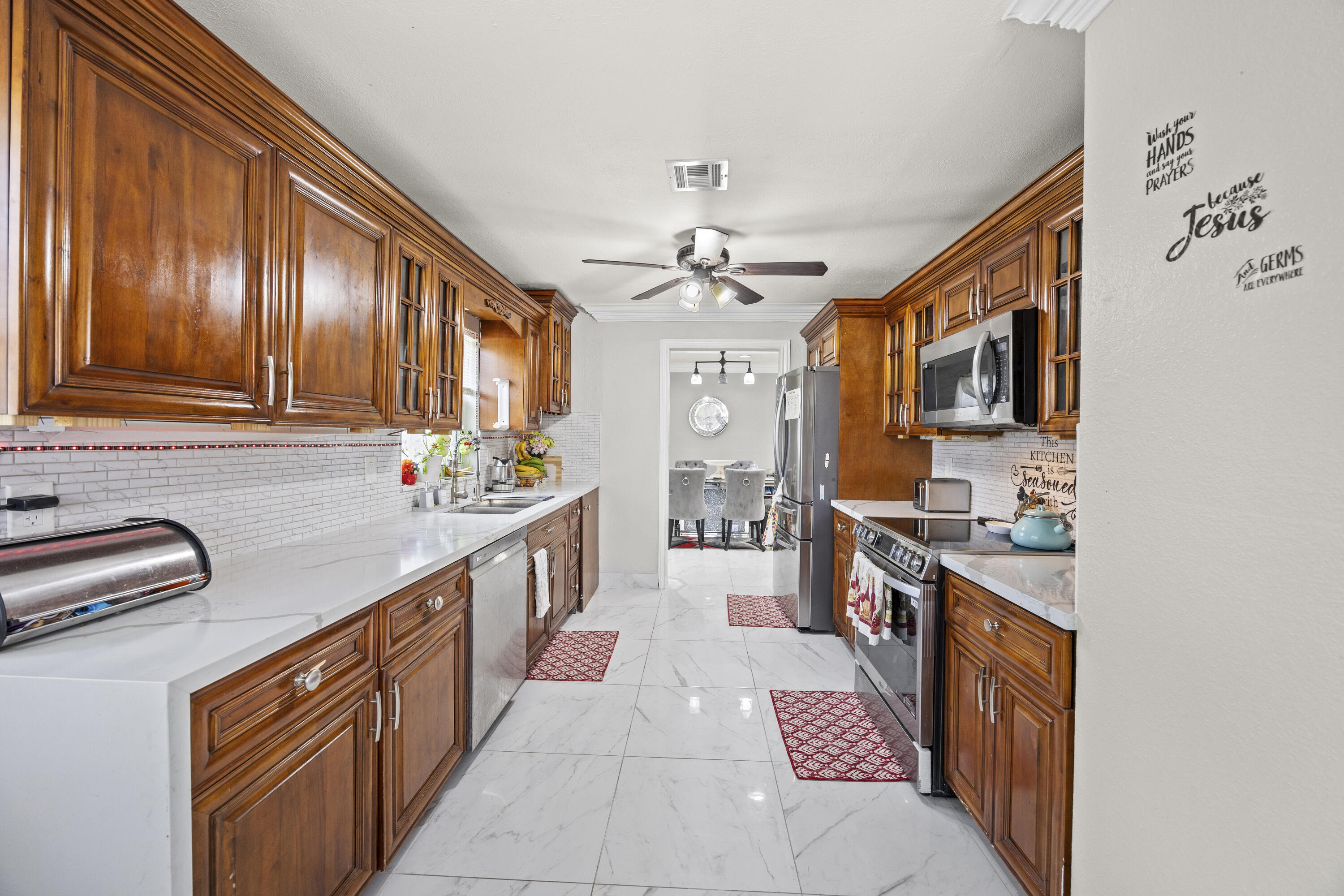 22731 Southwest 55th Way Boca Raton, FL 33433 - Photo 14 of 37 453A3655