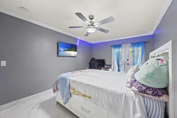 $3,300 | 22731 Southwest 55th Way, Boca Raton, FL 33433