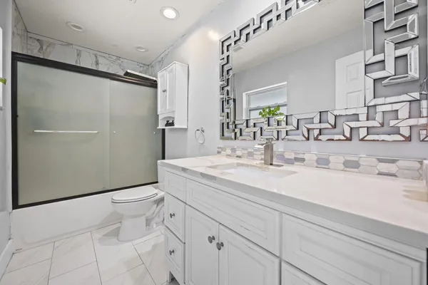 $3,300 | 22731 Southwest 55th Way, Boca Raton, FL 33433