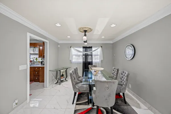 $3,300 | 22731 Southwest 55th Way, Boca Raton, FL 33433