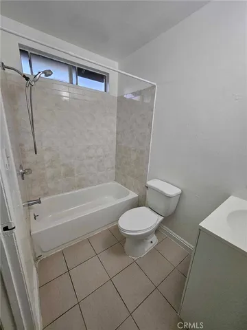 $1,750 | 2522 Alcazar Street, Unit D, Los Angeles, CA 90033